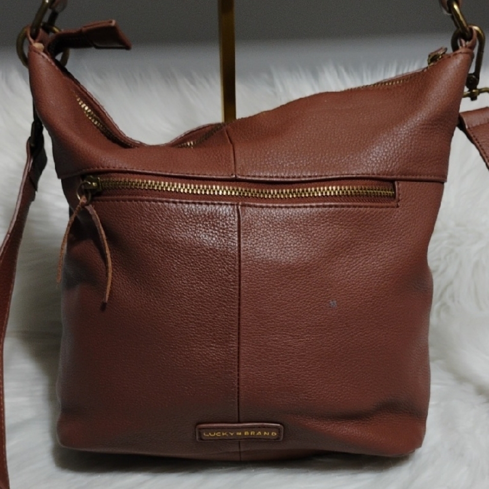 SALE! Lucky Brand Carmen Brown Leather Tassel Hobo/Bucket Shoulder Bag - Picture 4 of 15